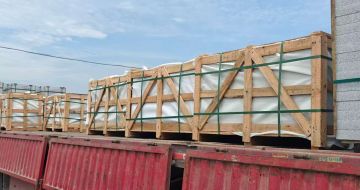 马鞍山 芝麻白花岗岩地铺石出口专车-泰国游