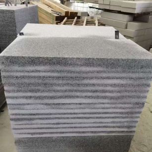 马鞍山 芝麻白5公分火烧地铺成品，900*400，规格可定制