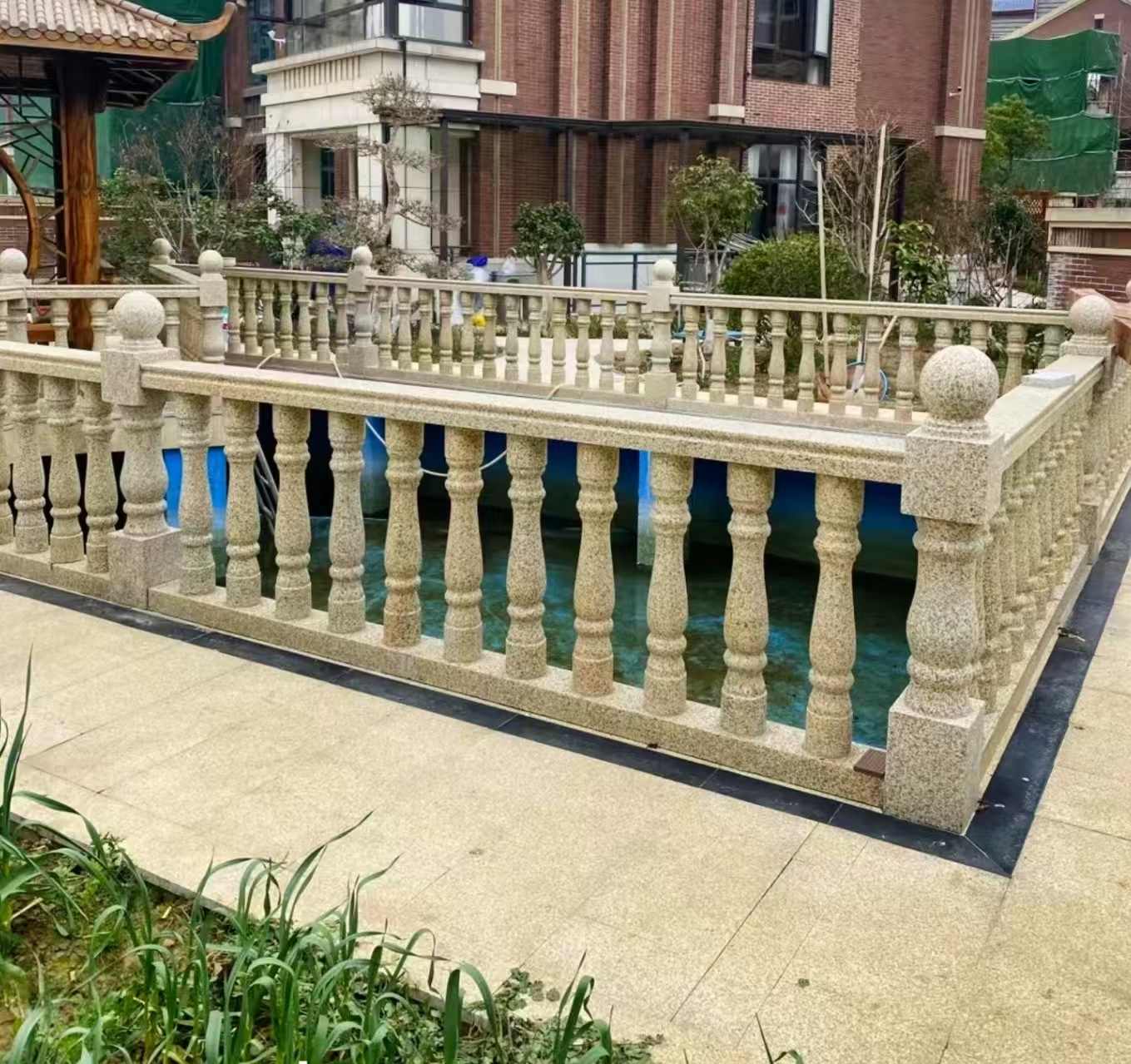 马鞍山黄金麻花岗岩石材栏杆，扶手，将军柱，花瓶柱