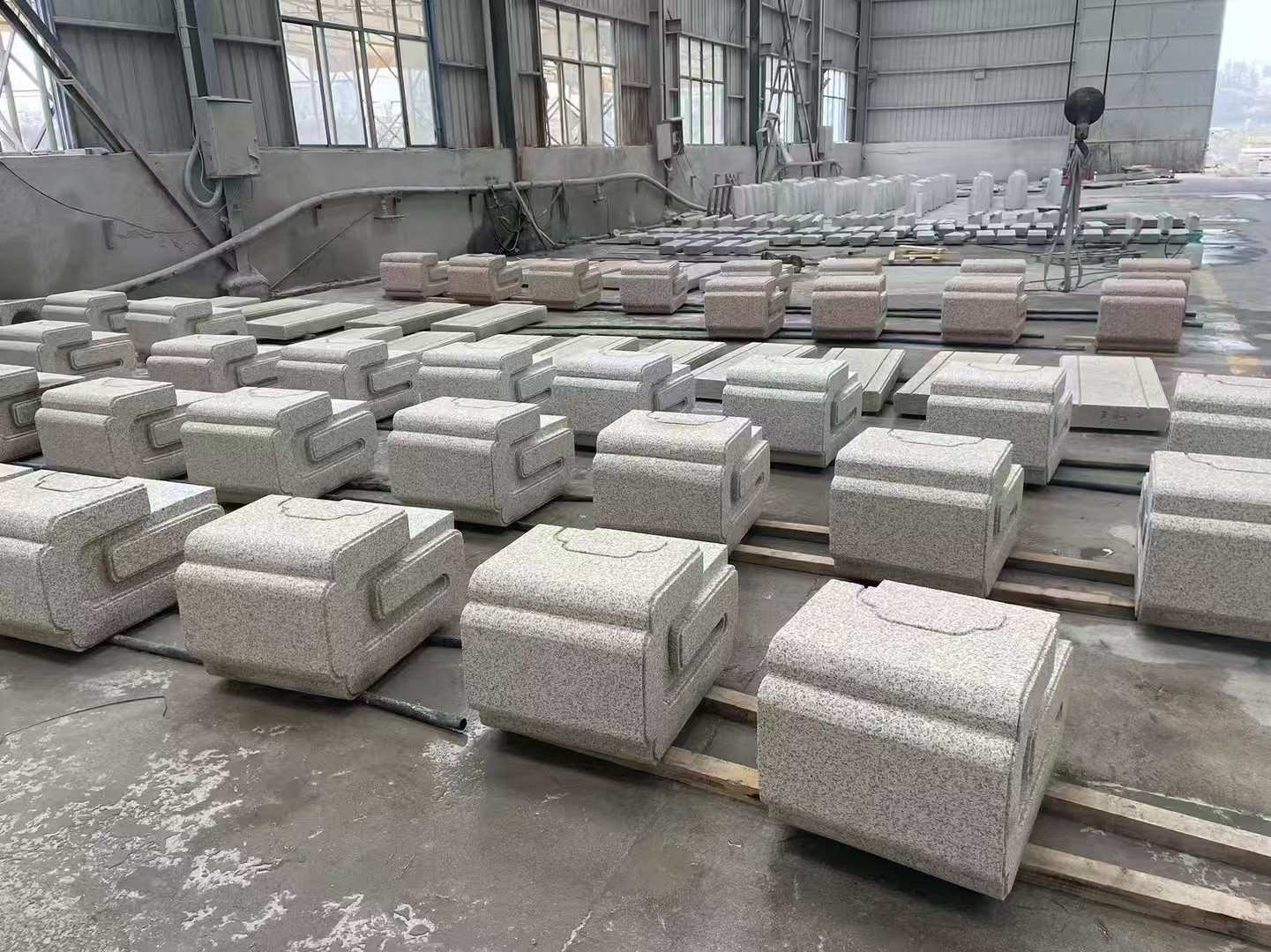 马鞍山 白麻花岗岩异形加工-石凳，坐凳