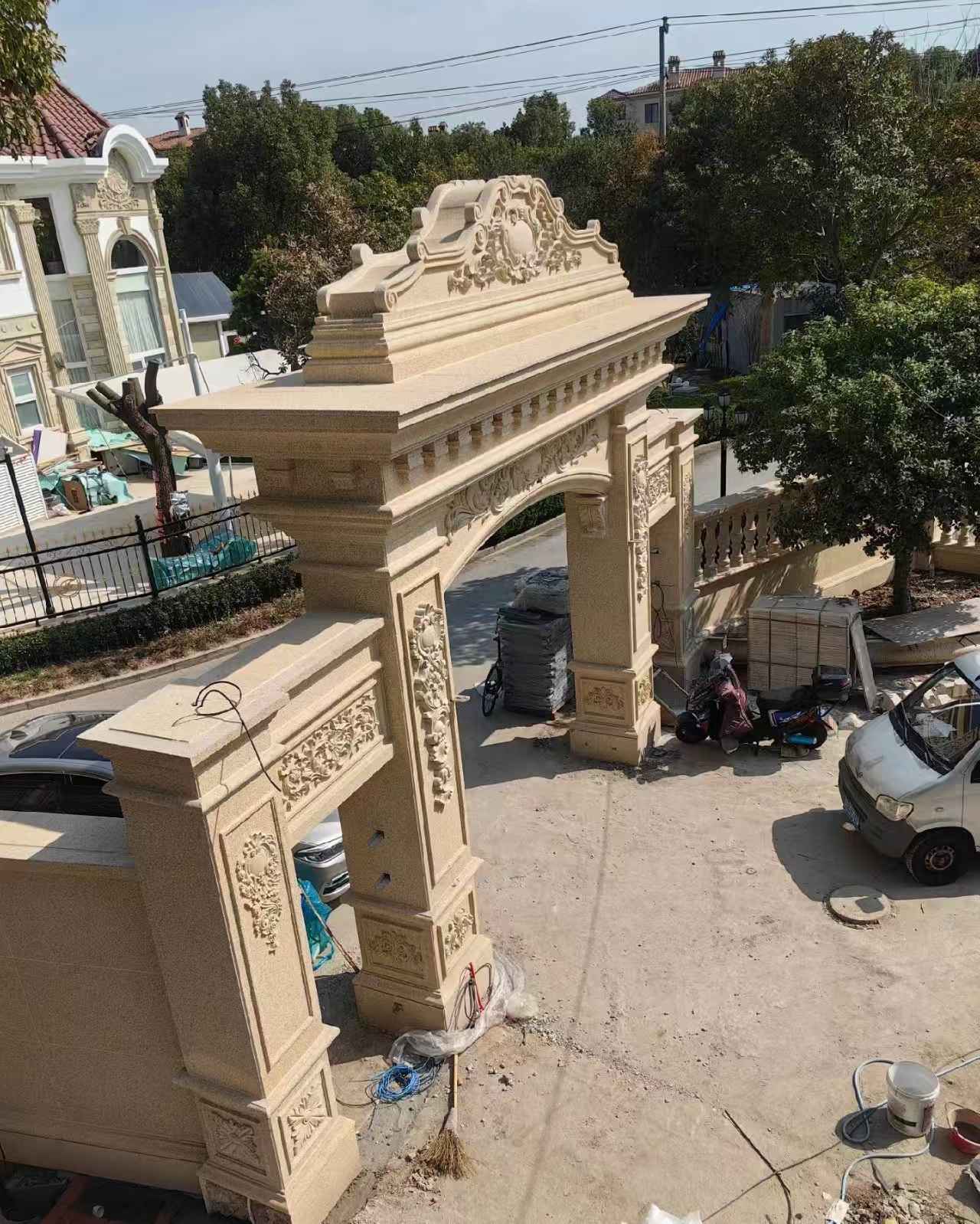 马鞍山 黄金麻荔枝面花岗岩别墅门楼