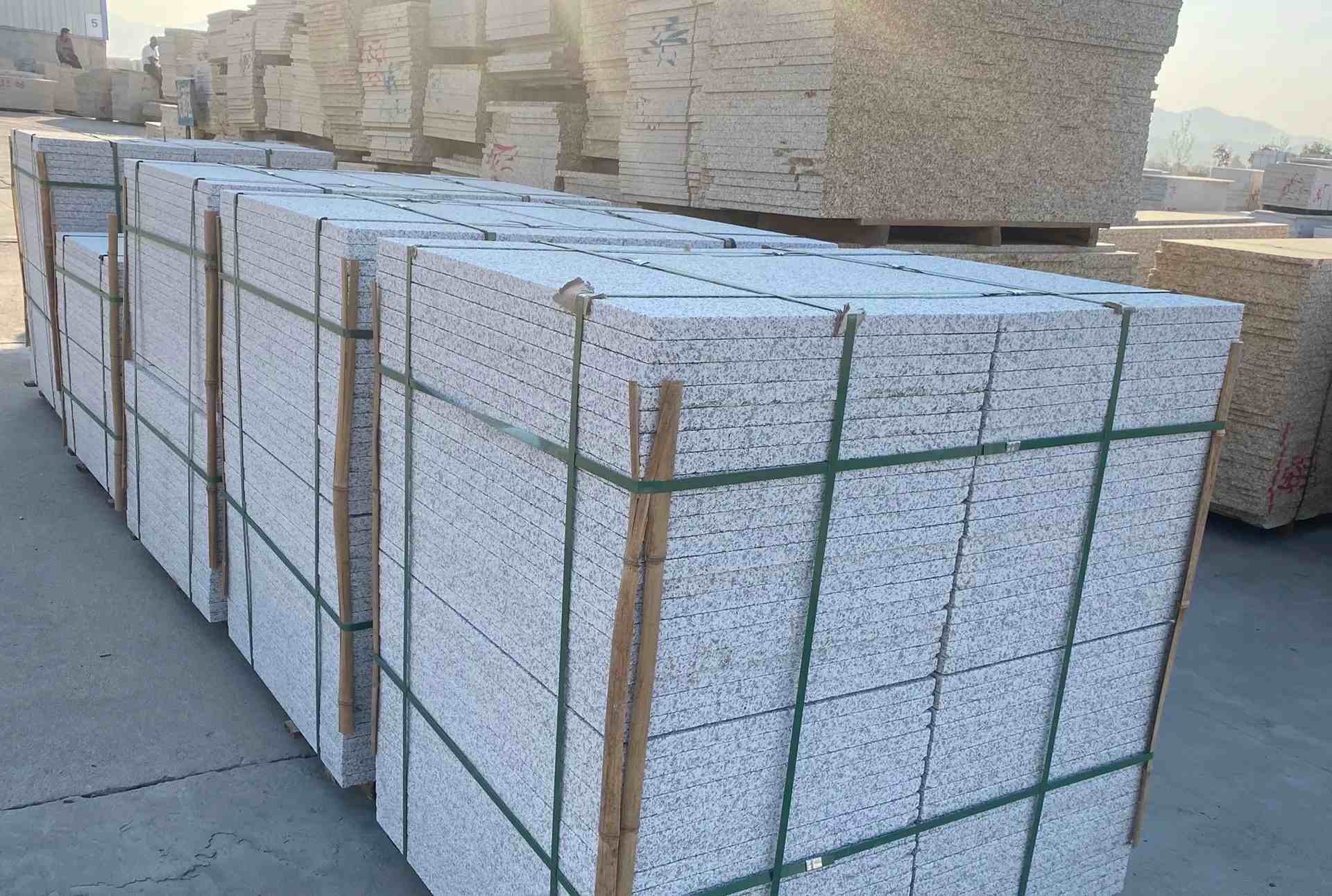 马鞍山 白麻花岗岩荔枝面地铺石