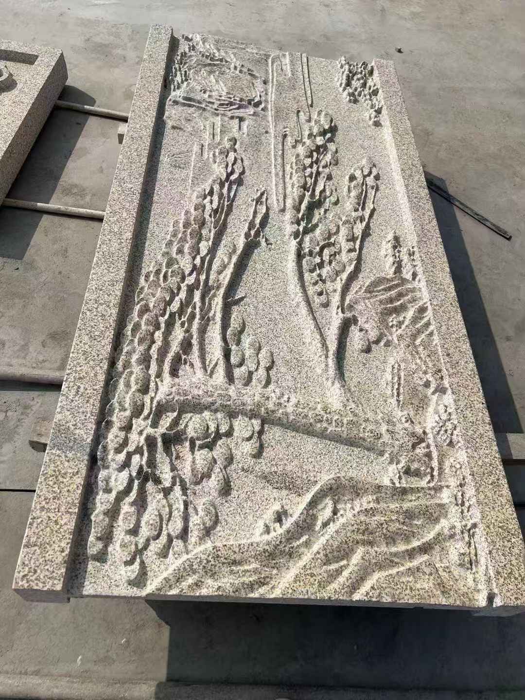 马鞍山 黄金麻雕刻板浮雕迎客松