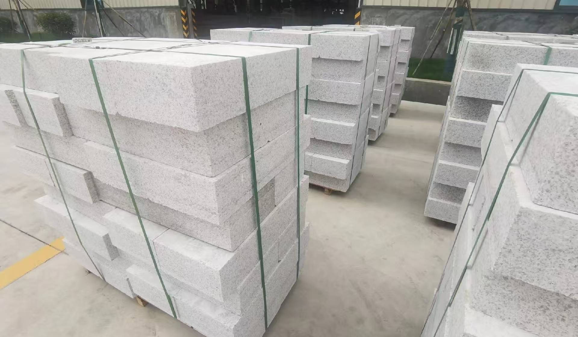 马鞍山 白麻花岗岩路沿石，立缘石，平缘石，路牙石，道牙石，马路牙子等