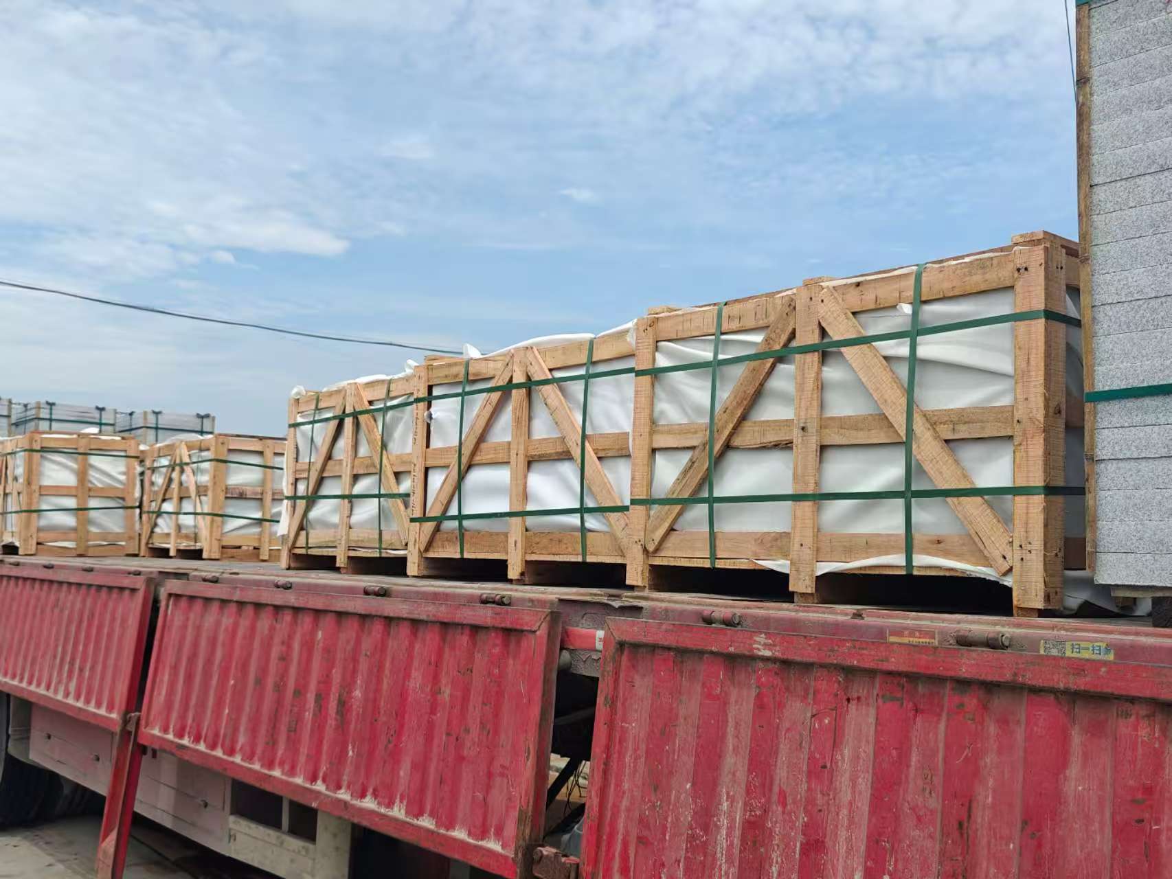 马鞍山 芝麻白花岗岩地铺石出口专车-泰国游