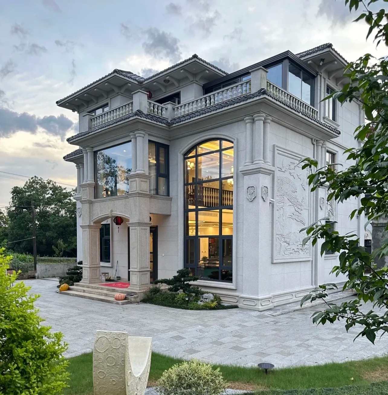 马鞍山 白麻花岗岩私人别墅干挂石材豪华定制