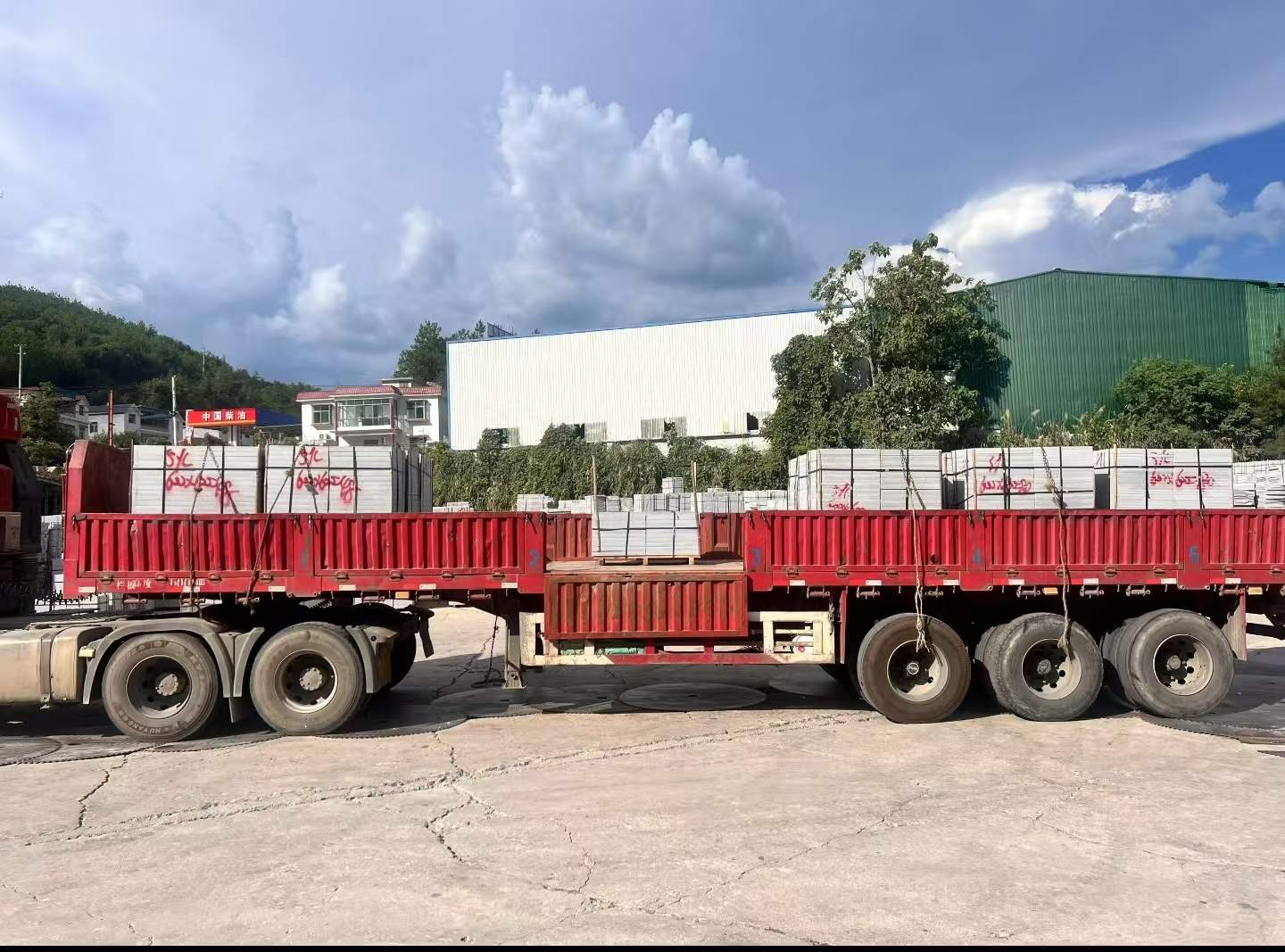 马鞍山 芝麻灰花岗岩地铺石出货日常