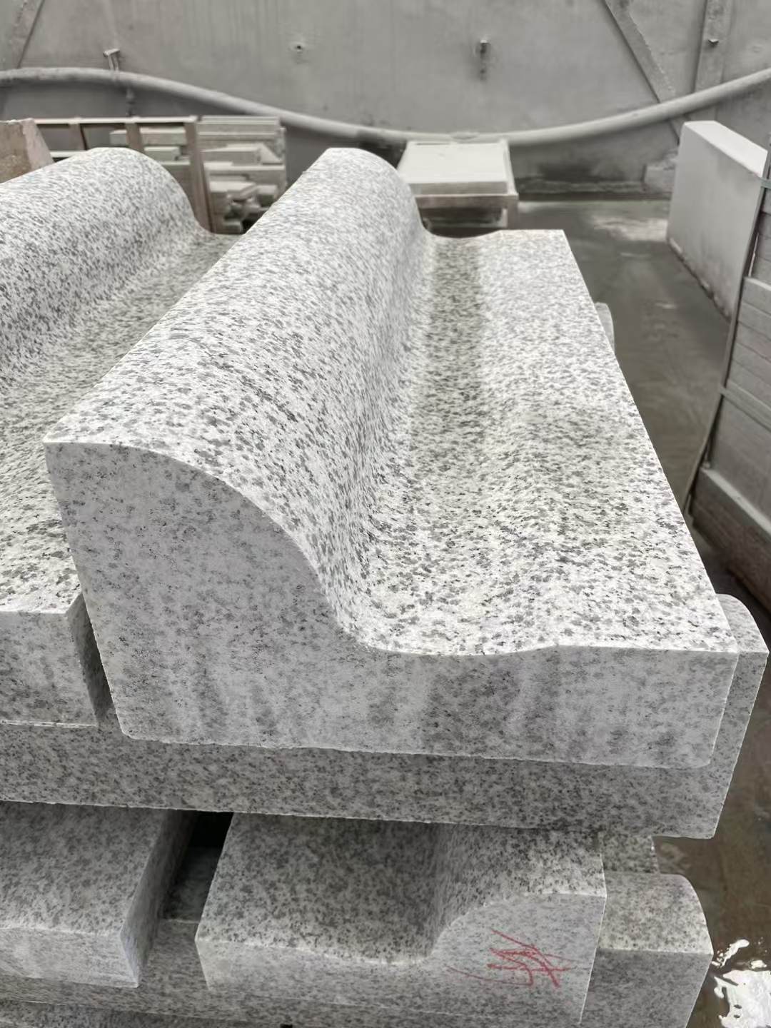 马鞍山 白麻花岗岩S型路沿石，路侧石，马路牙子等